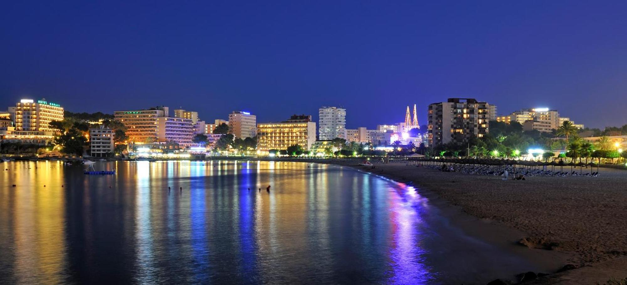 Marina Palmanova Apartamentos ภายนอก รูปภาพ