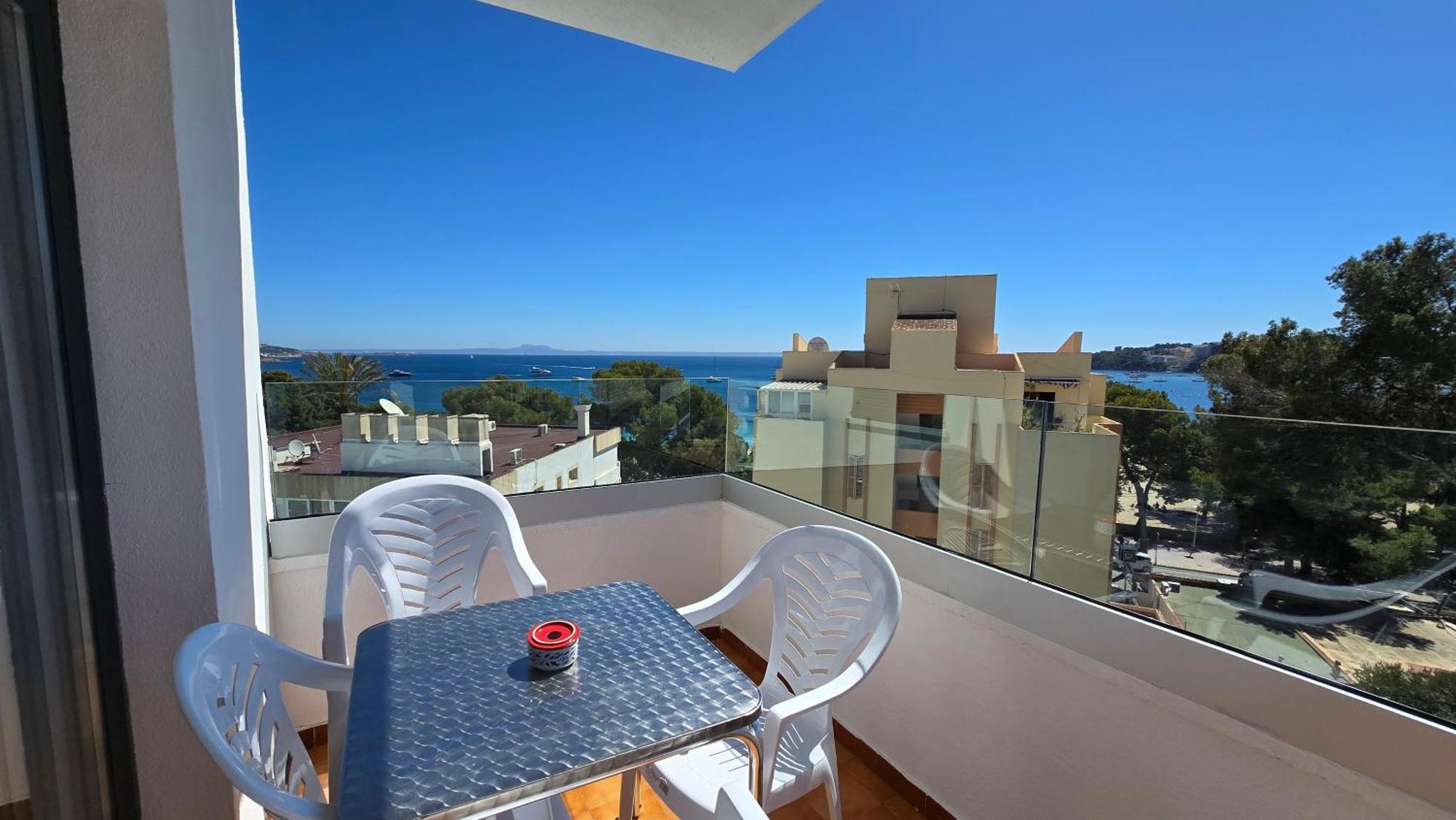 Marina Palmanova Apartamentos ภายนอก รูปภาพ
