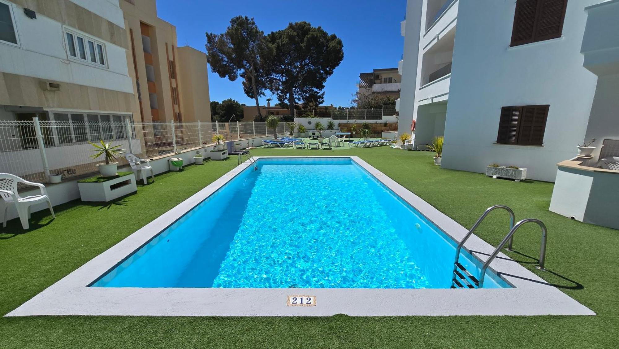 Marina Palmanova Apartamentos ภายนอก รูปภาพ
