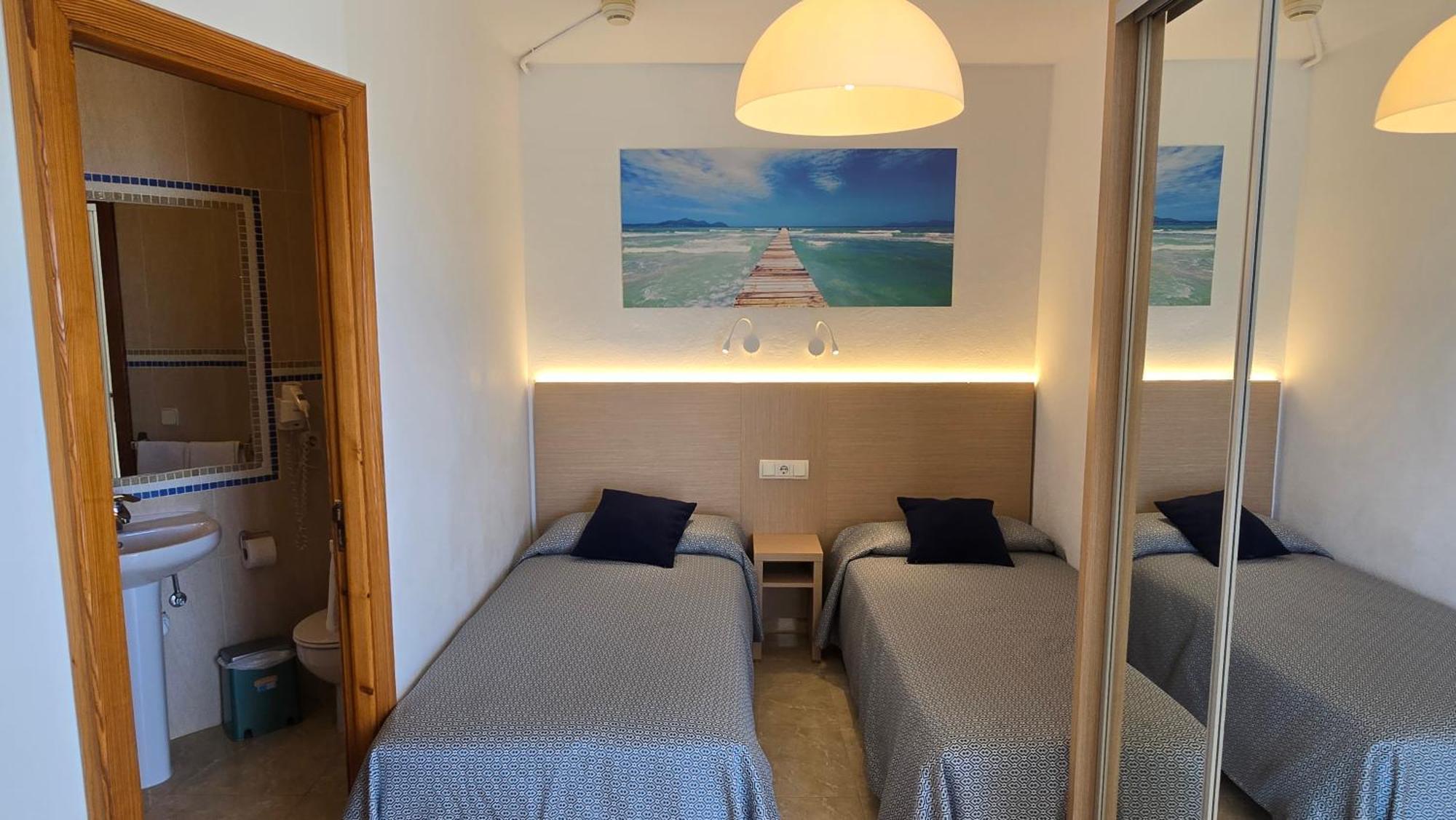 Marina Palmanova Apartamentos ภายนอก รูปภาพ