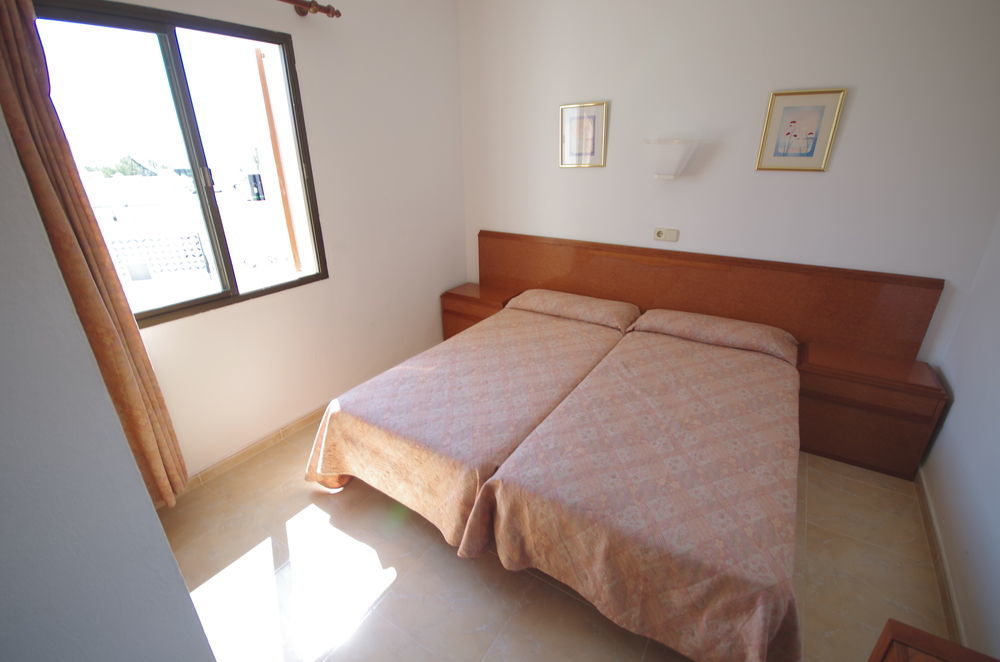 Marina Palmanova Apartamentos ภายนอก รูปภาพ