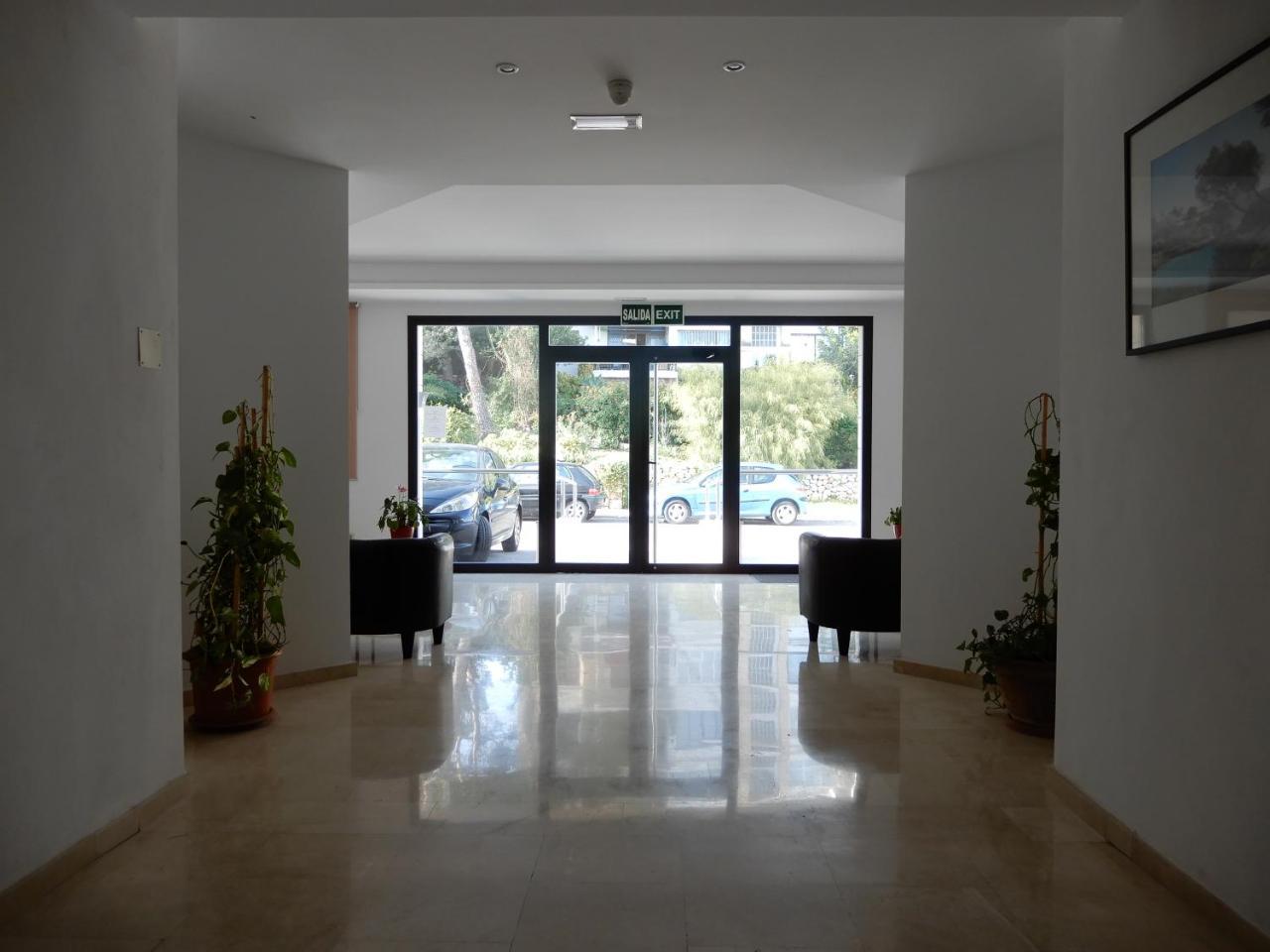 Marina Palmanova Apartamentos ภายนอก รูปภาพ